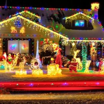 Hanging Christmas Lights? Avoid Roof Damage With These 4 Simple Tips